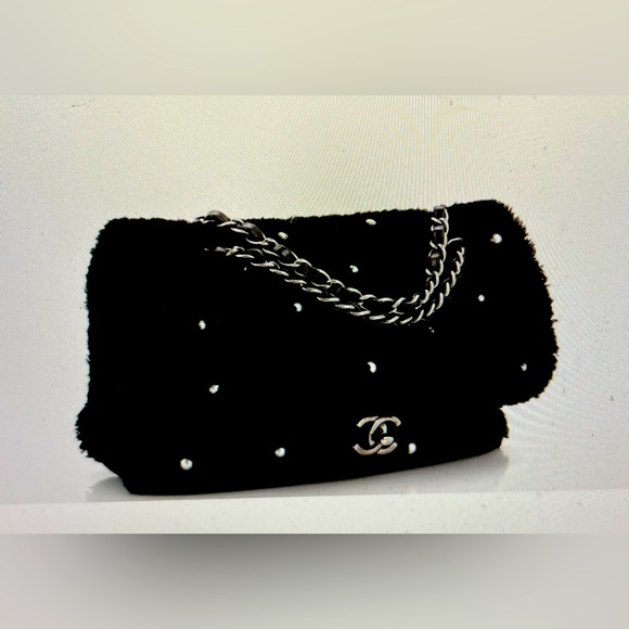 Chanel, CC chain, flap bag, pearl embellished Sherling  black,‎ medium with box - Picture 1 of 13